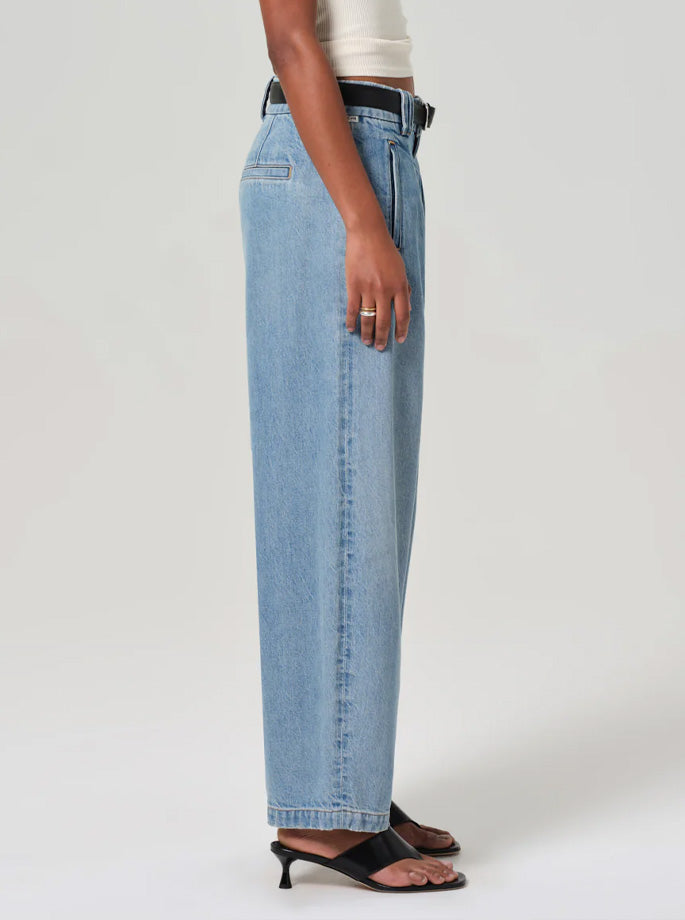 Citizens of Humanity - Cara Cropped Pleated Jeans Amoura