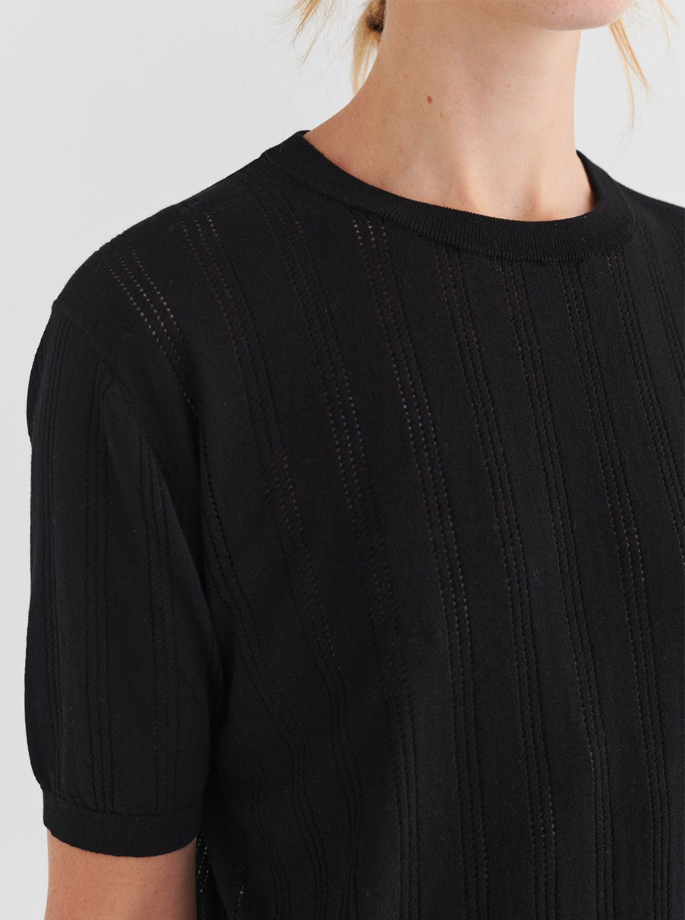 Fub - High Twist T-Shirt Black