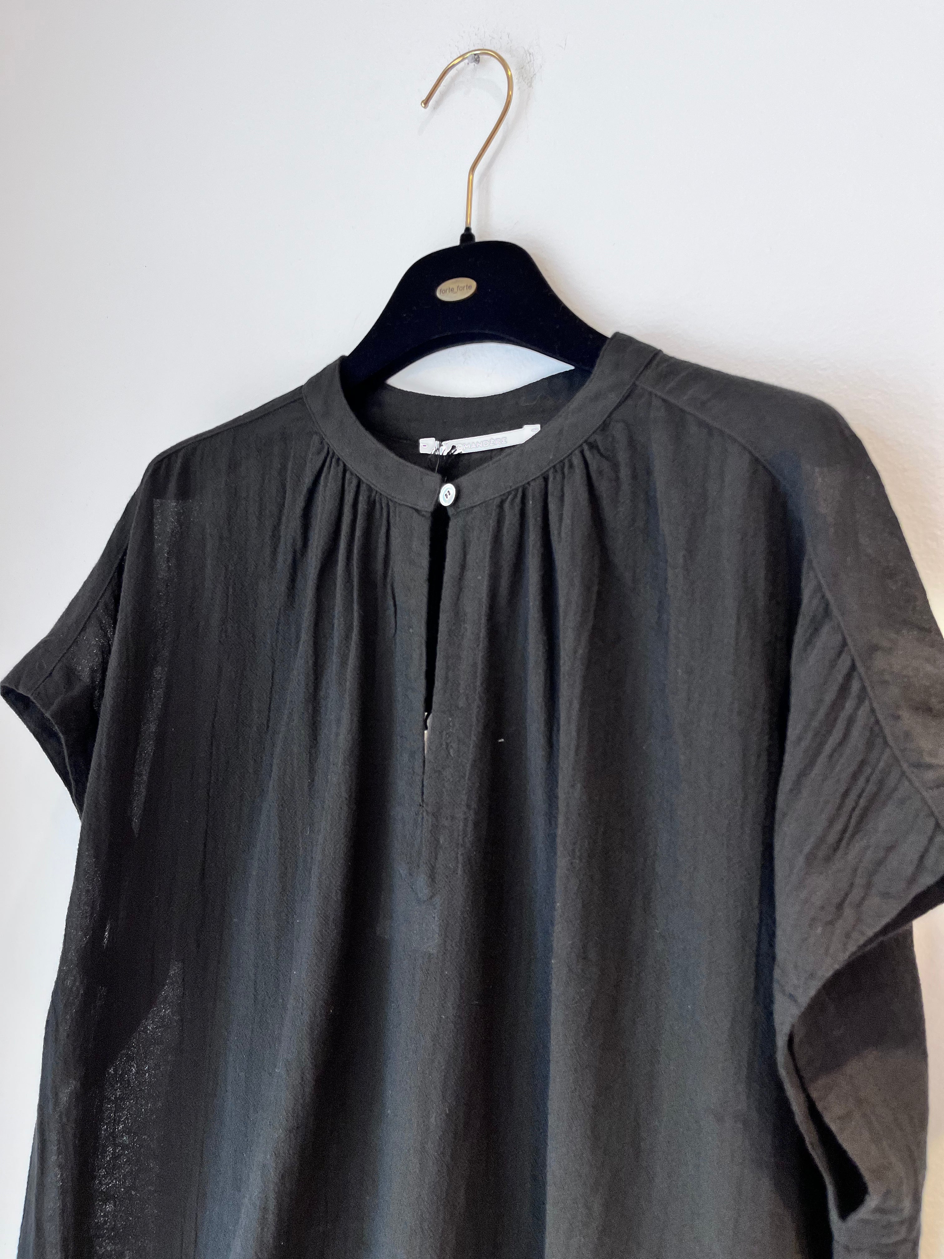 Pomandere - 9491 Shirt Black