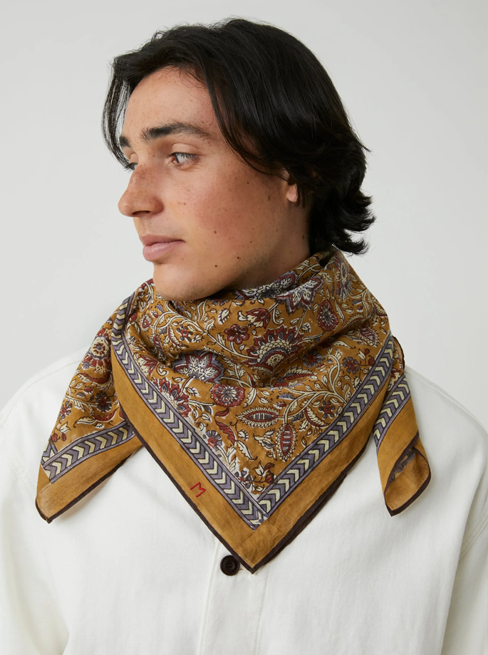 Moismont - N°823 Scarf Mineral