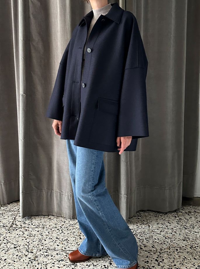 Harris Wharf - Country Cape Jacket Navy Blue