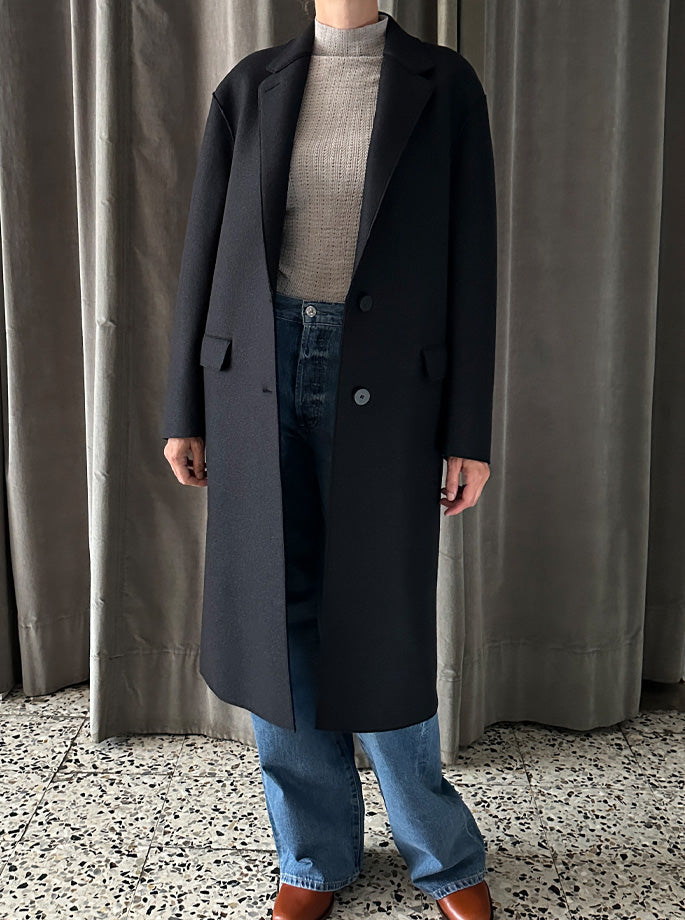 Harris Wharf - Dropped Shoulder Chester Coat Pressed Wool Black