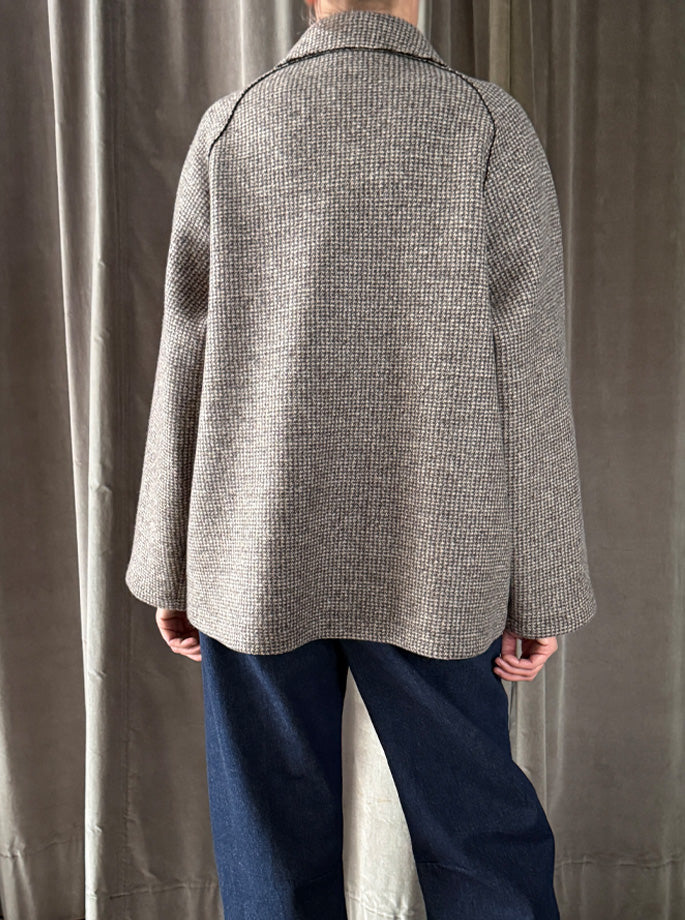 Harris Wharf - Dropped Shoulder Chester Coat Pressed Wool Black