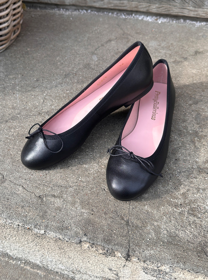 Pretty Ballerinas - Cotton Sandals, Black