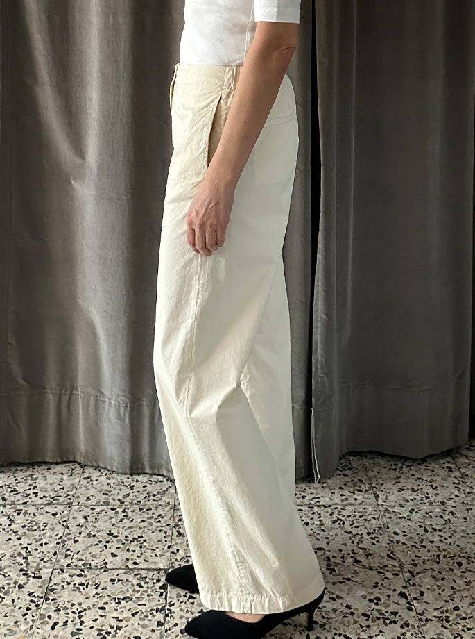 Pomanders - 7128 Pants Chalk