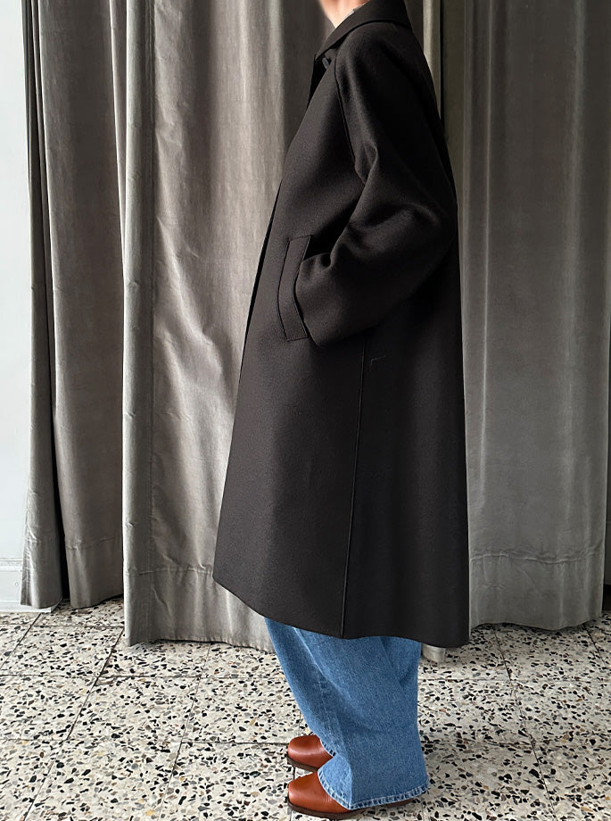 Harris Wharf - Balmacaan Pressed Wool Coat Dark Brown