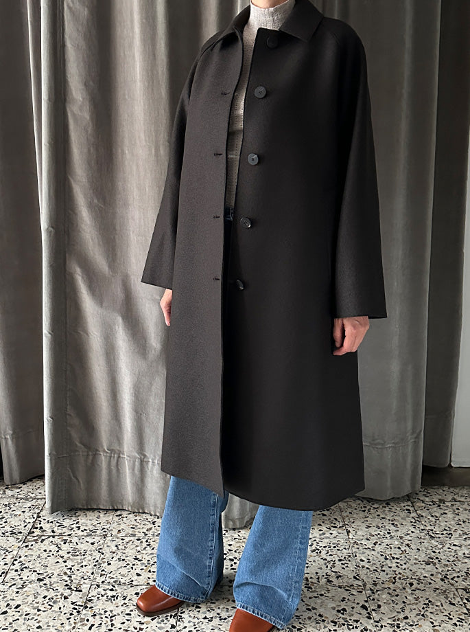 Harris Wharf - Balmacaan Pressed Wool Coat Dark Brown
