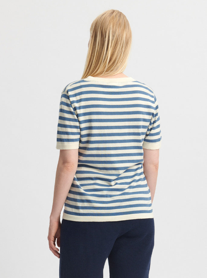 Fub - Classic Tee Ecru/Washed indigo