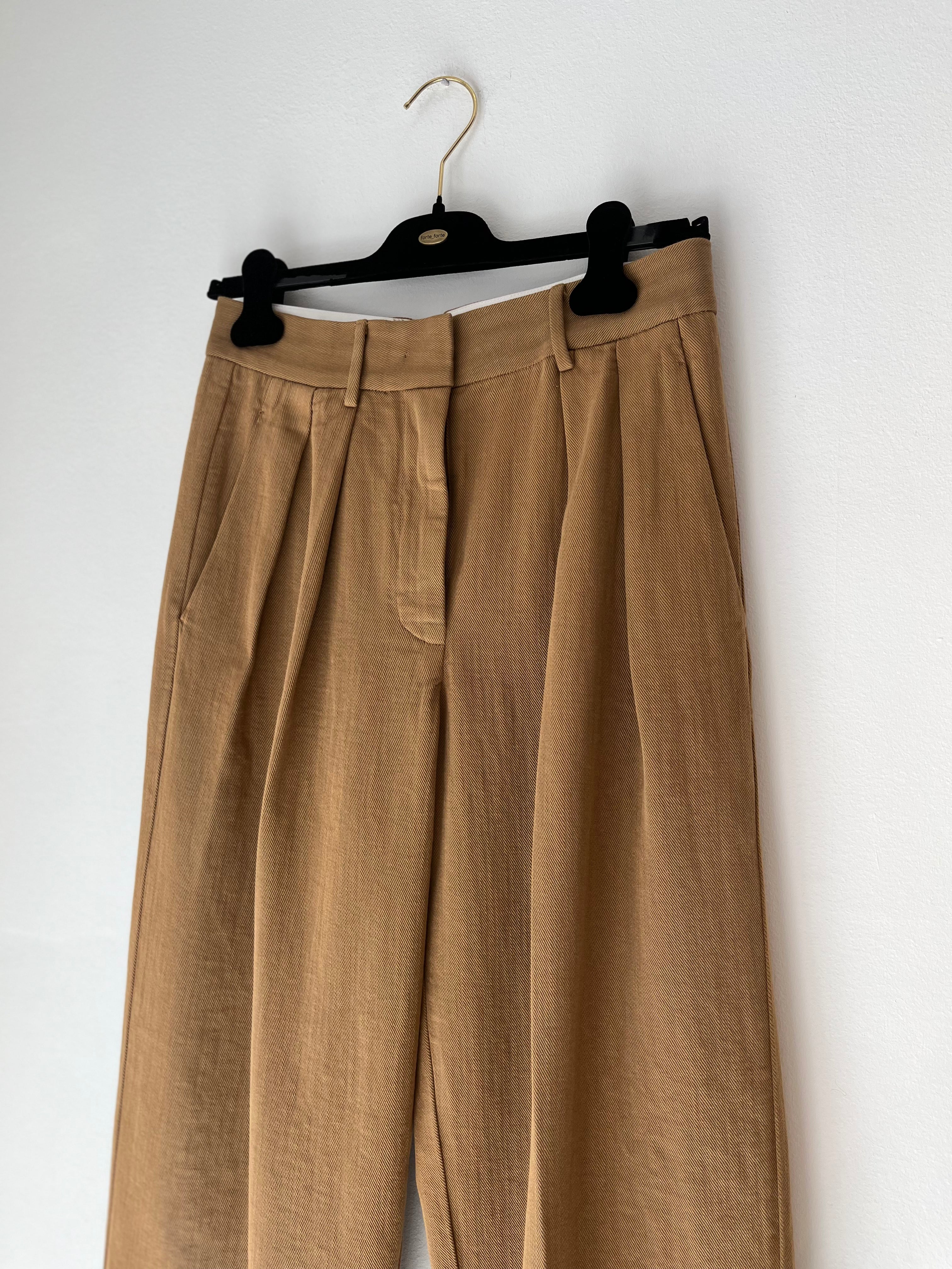 Forte Forte - My Pants Fluid Cotton Bull Sartorial Low Waist Noisette