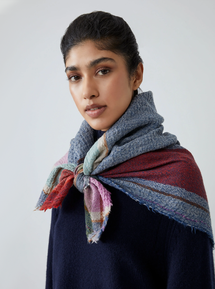 Moismont - N°656 Scarf Cloud