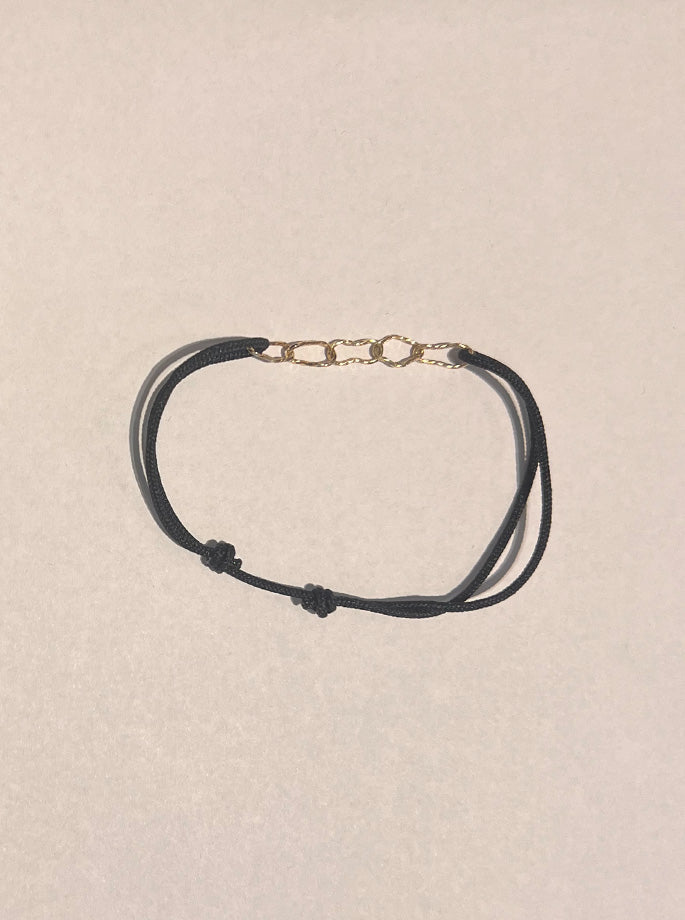 Nordenstam - Bracelet with 5 Gold Rings Black