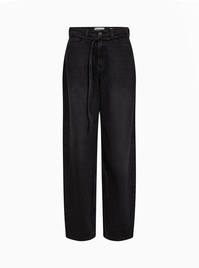 Danish Tomorrow Denim - Kaia Slung Belt Jeans in Heritage Black