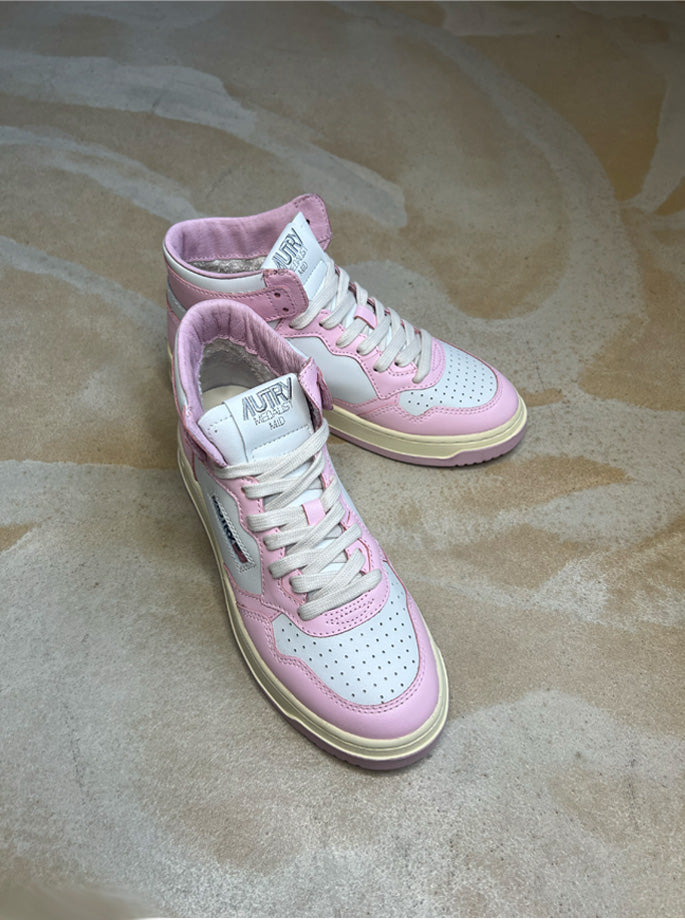 Autry Sneakers - WB37 Medalist Mid Sneakers Leather White/Pink
