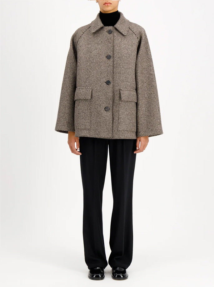Harris Wharf - Dropped Shoulder Chester Coat Pressed Wool Black