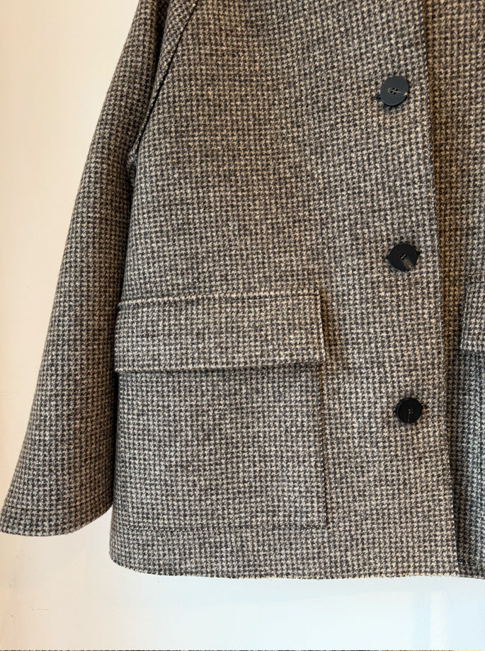 Harris Wharf - Dropped Shoulder Chester Coat Pressed Wool Black