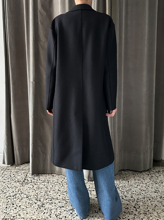 Harris Wharf - Dropped Shoulder Chester Coat Pressed Wool Black