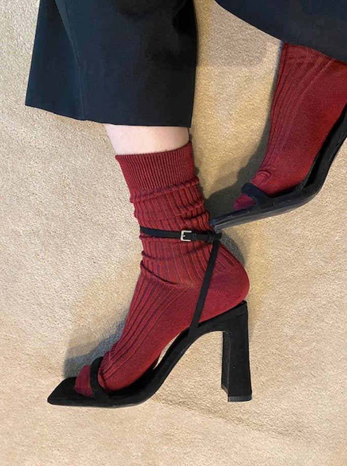 Mrs. Hosiery - Silky Stockings Black