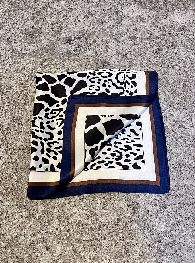 Plisse - Carmen Scarf Black