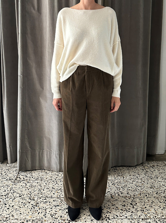 Pomandere - Trousers velvet khaki