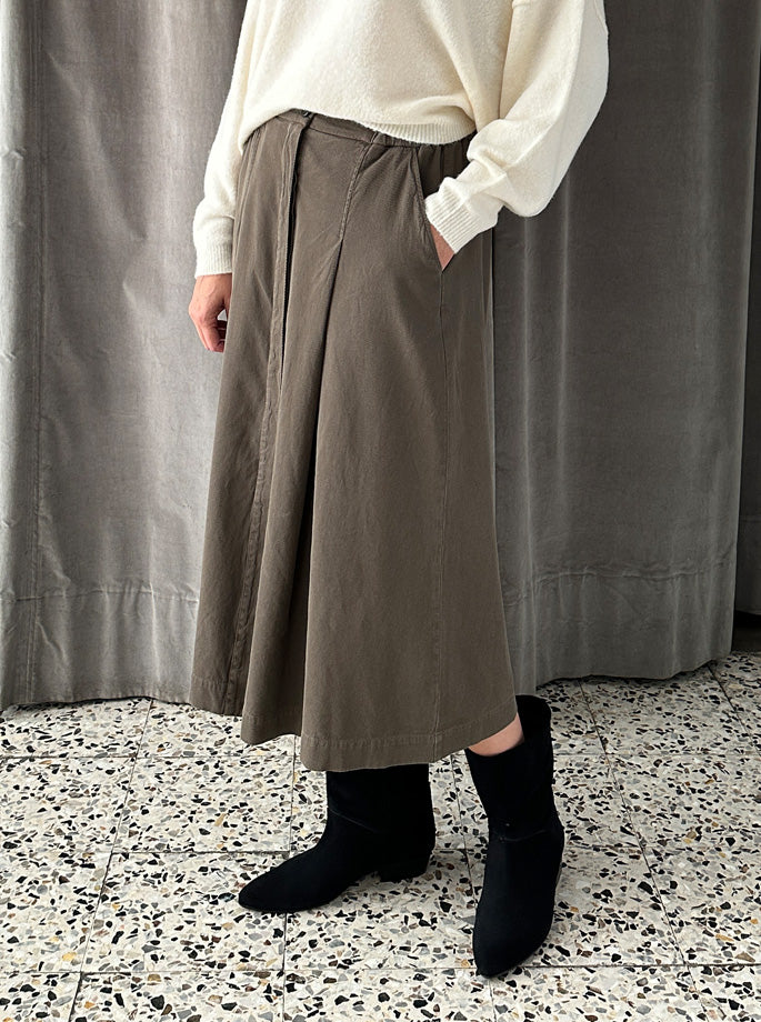 Pomanders - Skirt Cigar