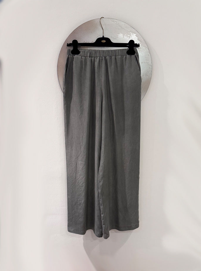 Pomandére - Silk Trousers in Warm Grey