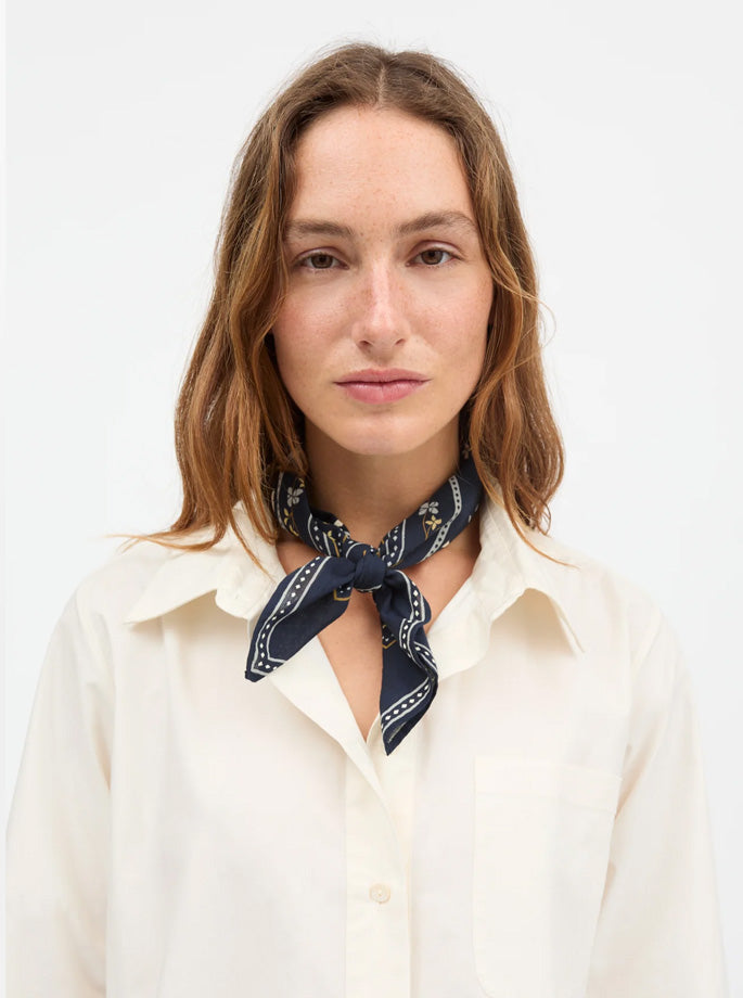 Skall Studio - floral scarf navy